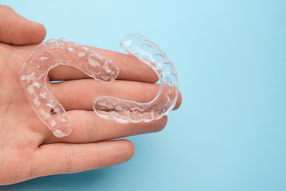 How to Clean Invisalign Braces